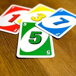 Spieletreff: Uno-Spielkarten