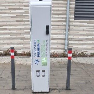 Neue Lades&auml;ule f&uuml;r Elektrofahrzeuge, Venloer Stra&szlig;e