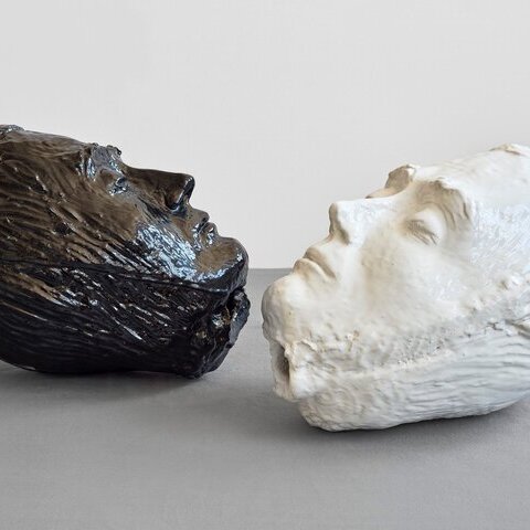 Black and white (Father), 2020, Keramik, glasiert