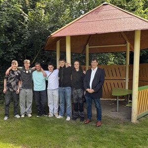 Neuer Treffpunkt für Jugendliche in Stommeln: Der Pavillon am Kirchtalsweg