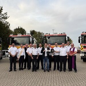 Übergabe Tanklöschfahrzeuge