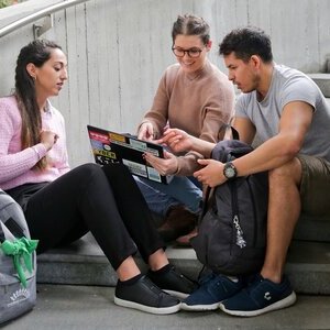 Für junge Menschen gibt es in Pulheim viele Informationsangebote zur Berufsorientierung.